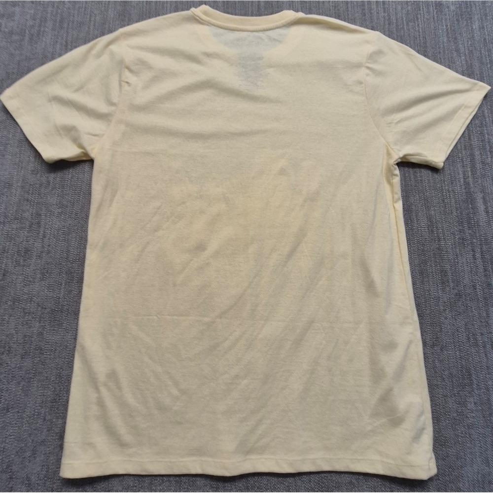 Disney yellow Holiday graphic T-shirt LG Mickey Mouse "The North Polo Express" - Picture 4 of 8